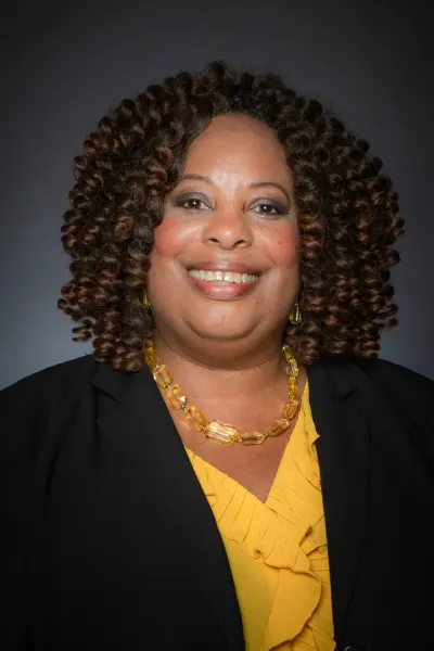 Gloria Bradley, real estate agent in Long Beach