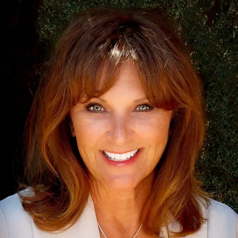 Rhonda Buchanan, real estate agent in Long Beach