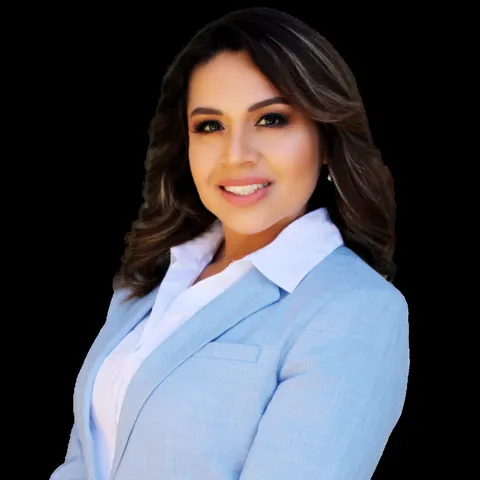 Aida Bustamante Sarabi, real estate agent in Hemet