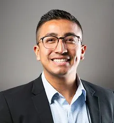 Christopher Chavez, real estate agent in Los Angeles