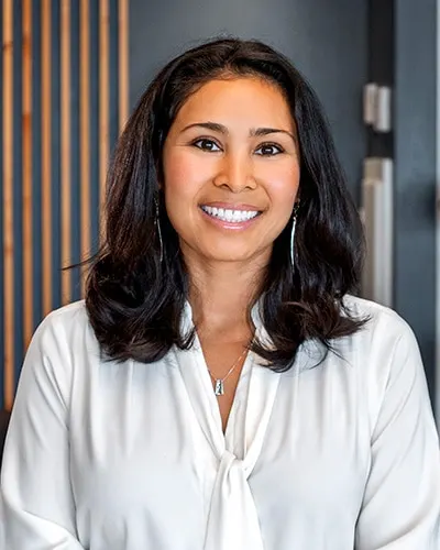 Theresa Cornwell, real estate agent in Long Beach