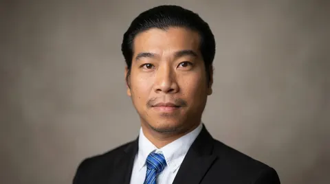 Truc Doan, real estate agent in Santa Ana