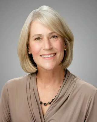 Dorinda Von Tersch, real estate agent in Orange
