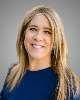 Sarah Edwards, real estate agent in Chino Hills