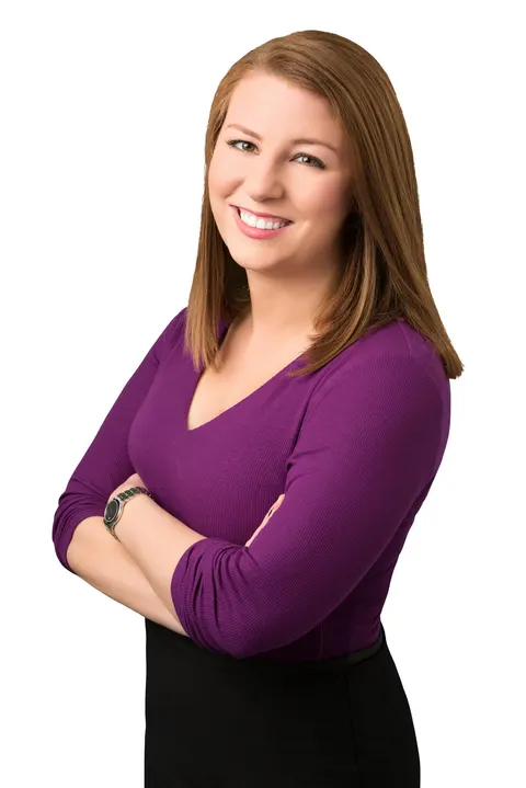 Alyse Freeland, real estate agent in Corona