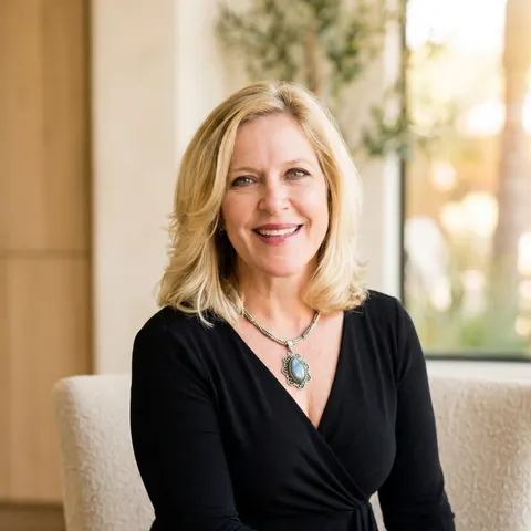 Kristina Fruneaux, real estate agent in Bellflower