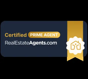 Costanza Genoese Zerbi, real estate agent in Long Beach