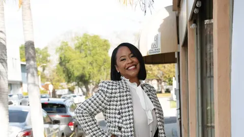 Shana Giles, real estate agent in Los Angeles