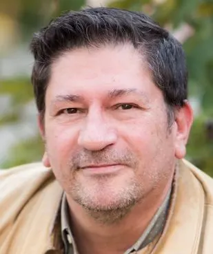 Ricardo Gutierrez, real estate agent in Compton