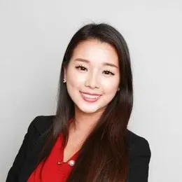 Tiffany Huang, real estate agent in Ontario