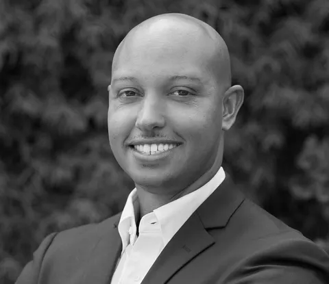 Darin Hubbard, real estate agent in Long Beach