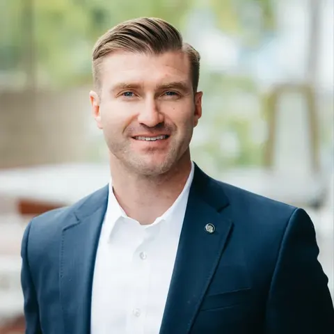 Jake Gordon, real estate agent in Long Beach