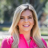 Kristina Moore, real estate agent in Long Beach