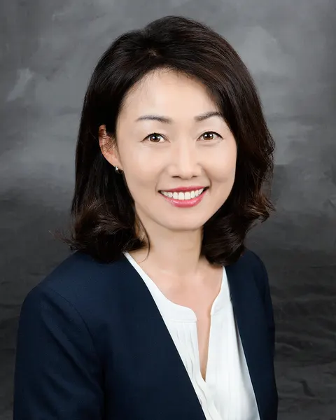 Jamie Lee, real estate agent in Fullerton