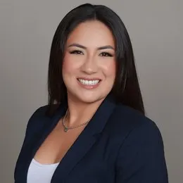 Vanessa Lopez, real estate agent in 29 Palms
