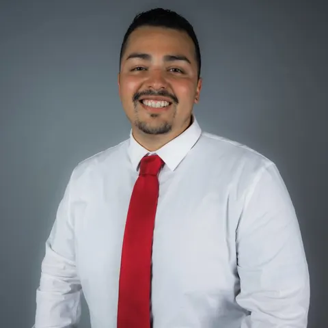 Ivan Mendoza, real estate agent in Riverside