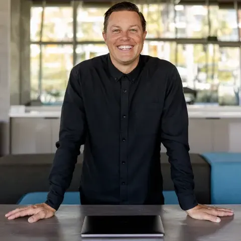 Nik Hennessee, real estate agent in Huntington Beach