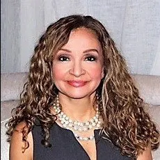Maria Noyola, real estate agent in Long Beach