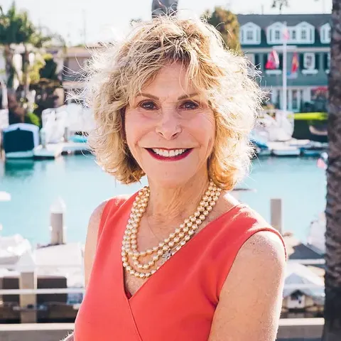 Loree Scarborough, real estate agent in Long Beach