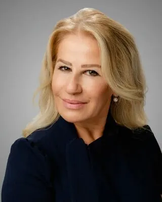 Tina Quiroz, real estate agent in Desert Hot Springs