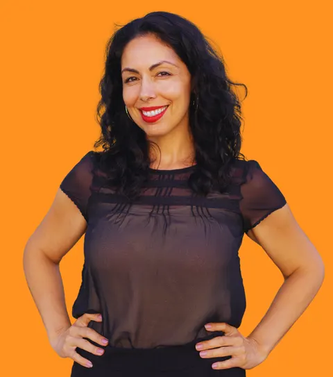 Mia Renteria, real estate agent in Long Beach