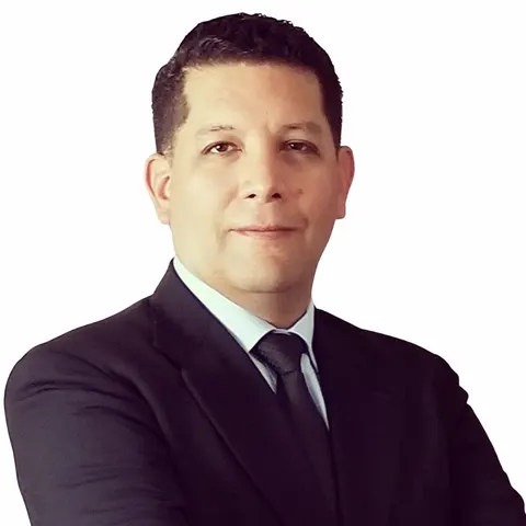 Ed Rios, real estate agent in Lake Forest