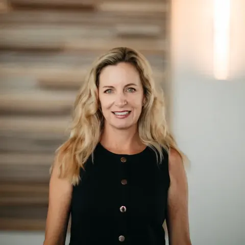 Kristy Stockwell, real estate agent in Surfside
