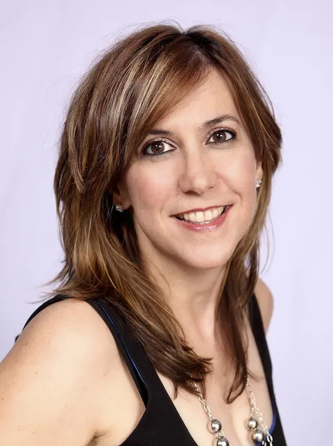 Betsy Tauler, real estate agent in Seal Beach