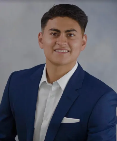 Daniel Vega, real estate agent in Moreno Valley