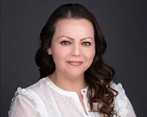 Jasmin Duran, real estate agent in Long Beach