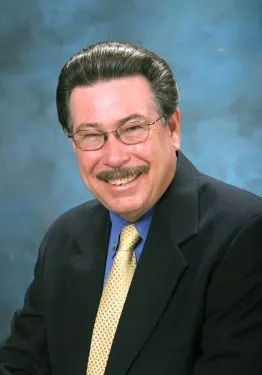 Robert Lamb, real estate agent in Cerritos