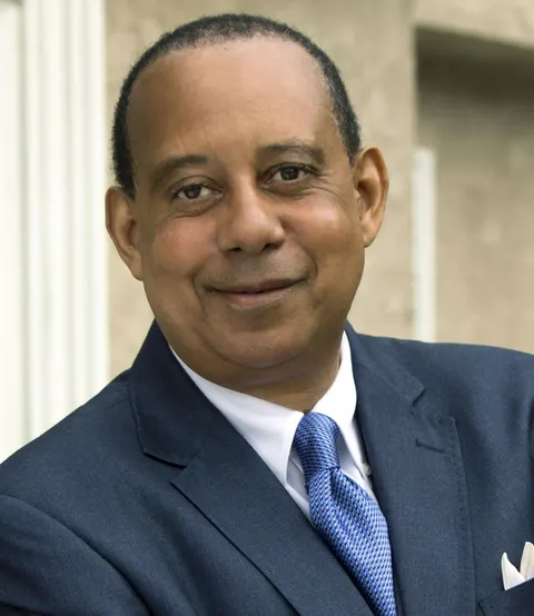 Michael Johnson, real estate agent in Los Angeles