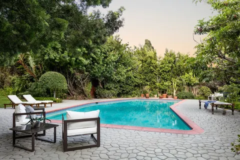 Mikka Johnson, real estate agent in Los Angeles