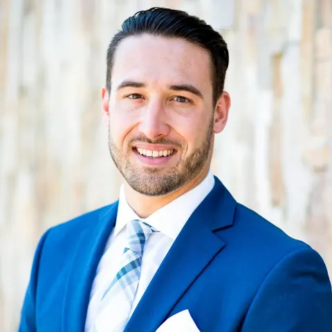 Andrew Mcallister, real estate agent in Long Beach