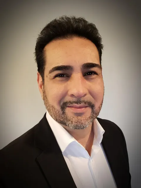 Frank Montes, real estate agent in Pomona