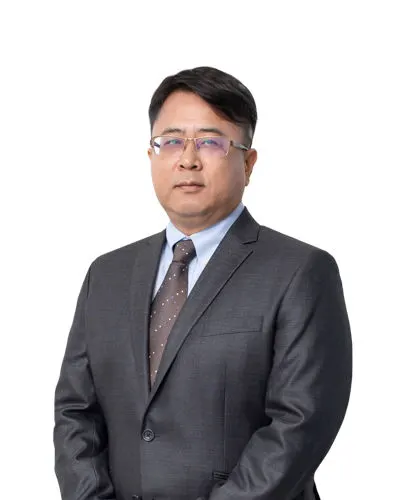 Min Oh, real estate agent in La Mirada