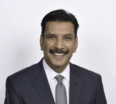 Raj Walia, real estate agent in Artesia