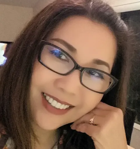 Enny Wiratiya, real estate agent in Seal Beach