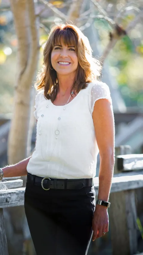 Janet Nevitt, real estate agent in Santa Maria