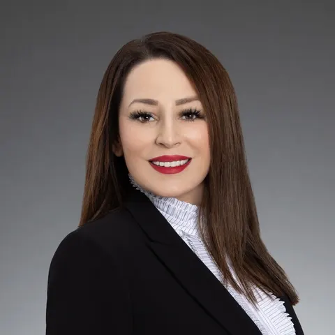 Gabriela Aguilar, real estate agent in Riverside