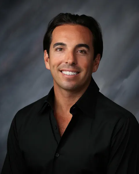 Giovanni Altamura, real estate agent in Manhattan Beach