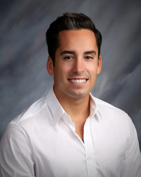 Vincenzo Altamura, real estate agent in Manhattan Beach