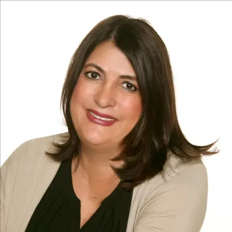 Mary Ann Azzolina, real estate agent in Mission Viejo