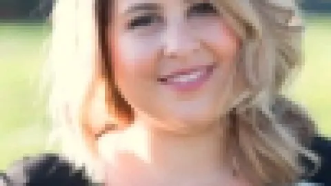 Nicole Acosta, real estate agent in San Pedro