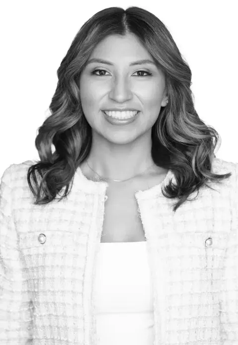 Evelyn Baez Gonzalez, real estate agent in Los Angeles