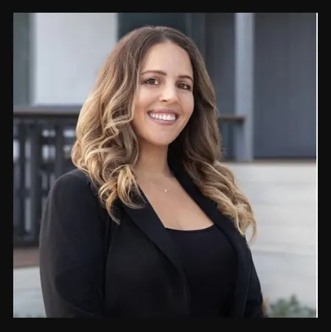 Melanie Gonzalez, real estate agent in Redondo Beach