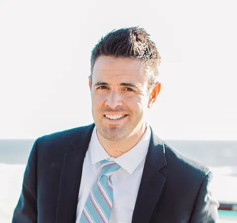 Stephen Hodgson, real estate agent in Manhattan Beach