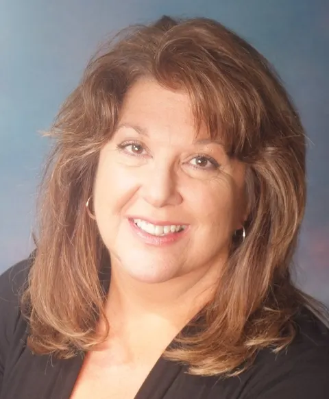Barbara Bixler, real estate agent in Lawndale