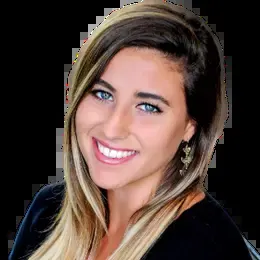 Nikki Lane, real estate agent in Lawndale