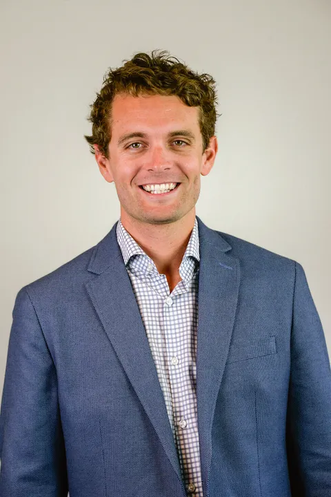 Andy Mcguire, real estate agent in Manhattan Beach